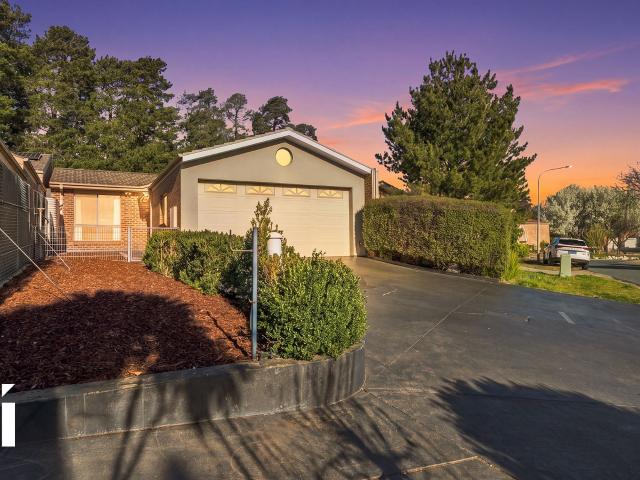 House for rent in Woden, Australian Capital Territory