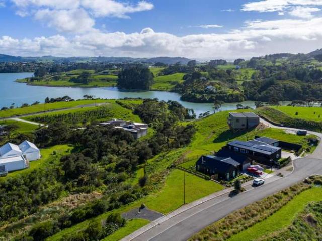 Land for sale in Raglan, Waikato