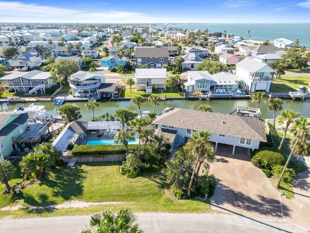 House for sale in Rockport