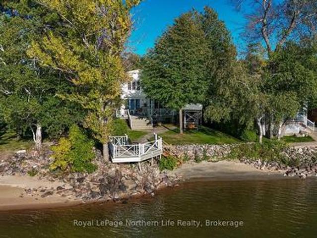 House for sale in North Bay, Ontario