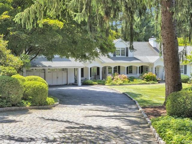 House for sale in Armonk, Westchester County