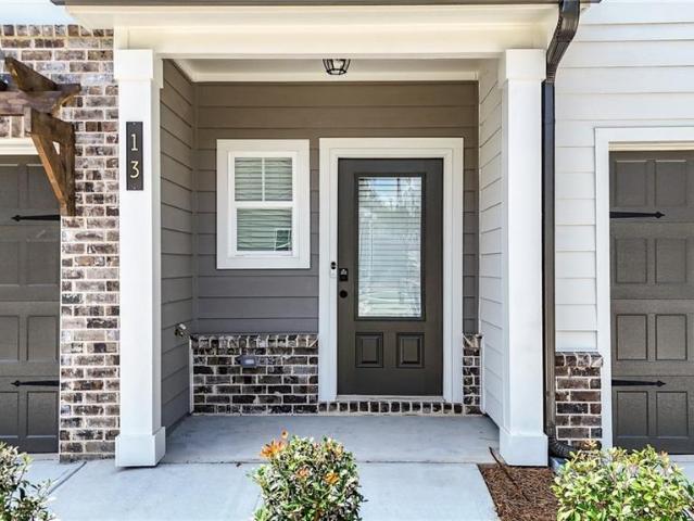 Townhouse for sale in Austell, Cobb County