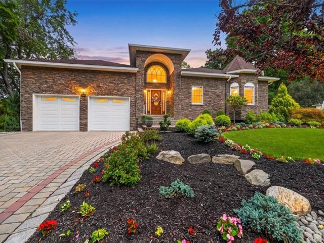 House for sale in West Nyack, Rockland County