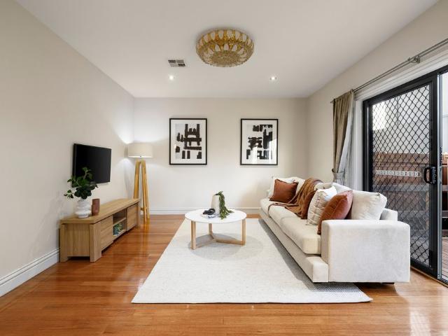 Townhouse for rent in Bentleigh, Melbourne