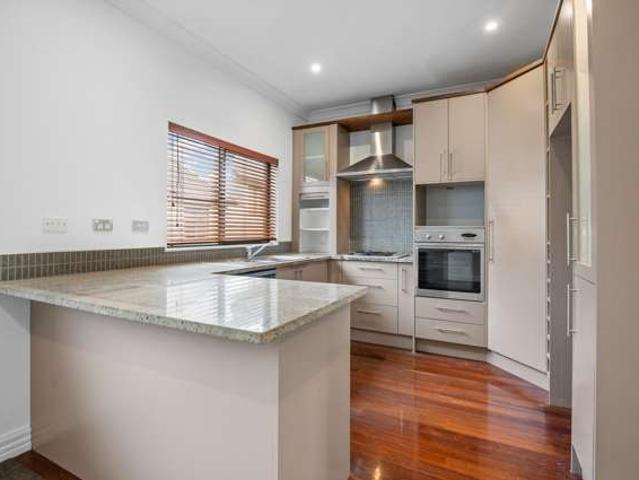 House for sale in Hillersden