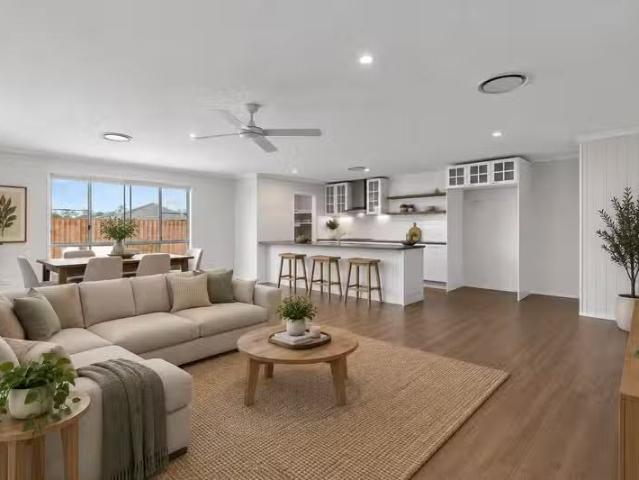 House for rent in Narangba Heights, Greater Brisbane