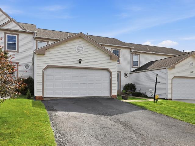 Townhouse for sale in Cranberry Township, Butler County