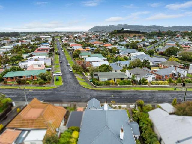 House for sale in Otakou
