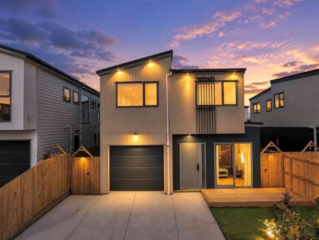 House for sale in Papakura
