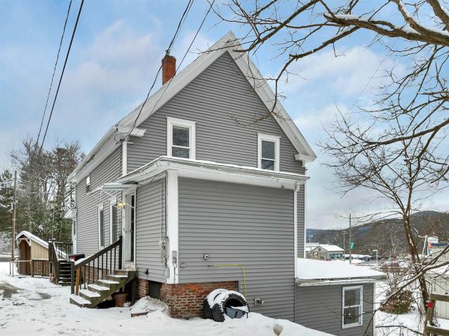 House for sale in New Hampshire