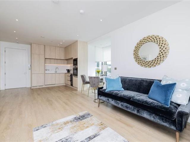 Apartment to rent in Malahide, North Tipperary