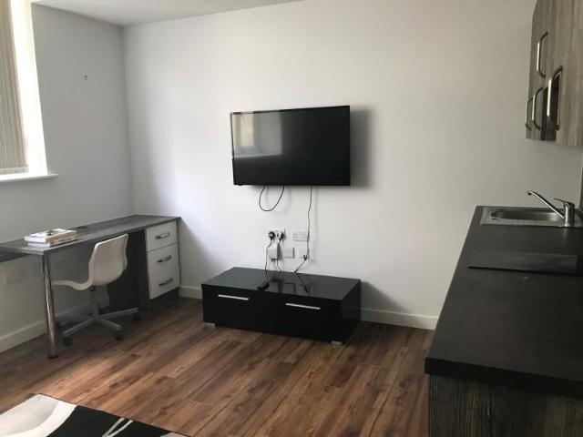 Studio for rent in St Matthew's, Old Wharf