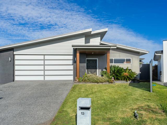 House for rent in Old Bar, Mid-Coast Council