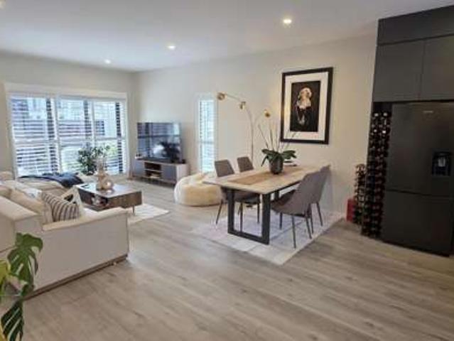 House for rent in Point England, Oroua County