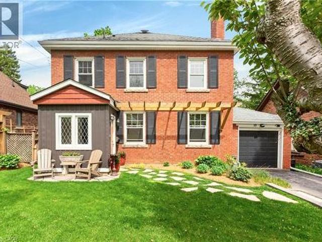 House for sale in Ancaster, Ontario