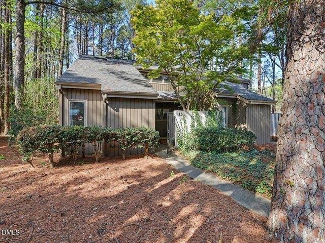 Townhouse for sale in Chapel Hill, North Carolina