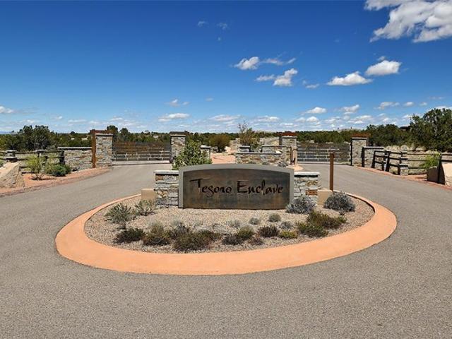Land for sale in Santa Fe, New Mexico