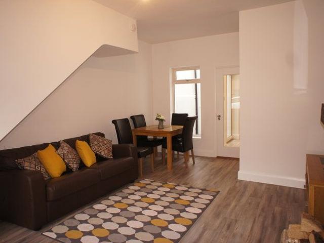 House to rent in Bluebell, North Tipperary