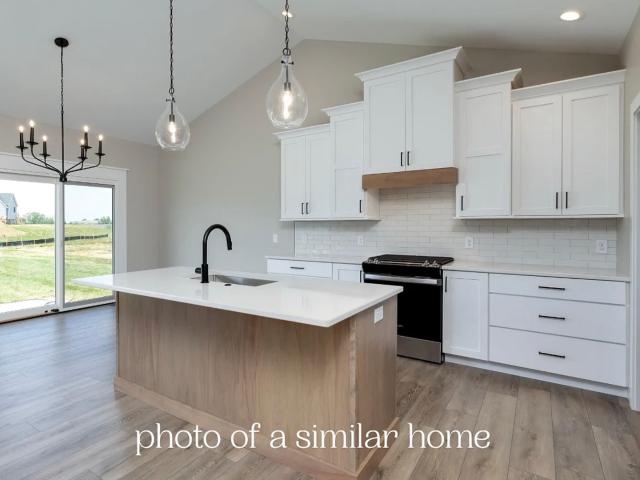 House for sale in Le Claire, Iowa
