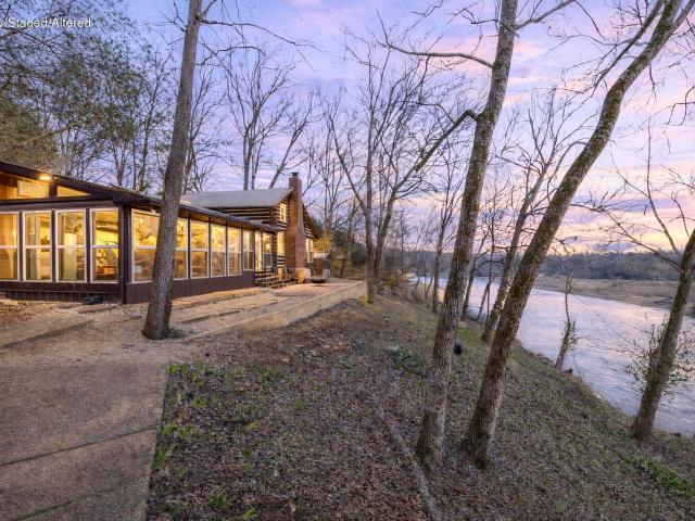 House for sale in Doniphan, Missouri