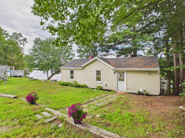 House for sale in New Hampshire