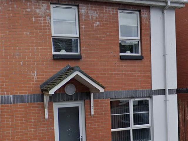 Townhouse for rent in Sandy Row, Northern Ireland