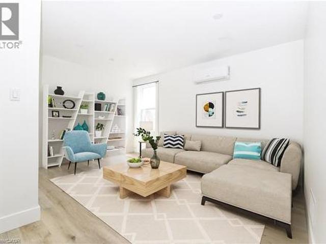 House for rent in Ancaster, Ontario