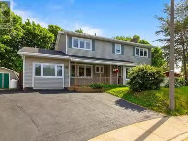 House for sale in Foxtrap, Newfoundland And Labrador