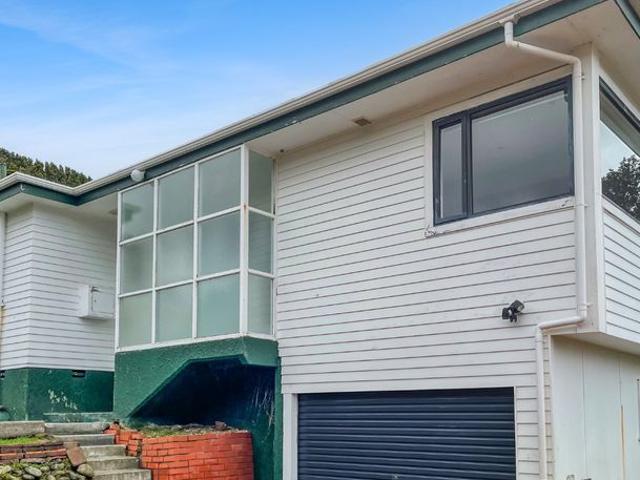 House for rent in Matata, Wellington