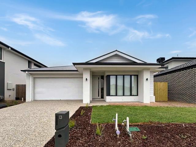 Apartment for rent in Warralily Springs, Geelong