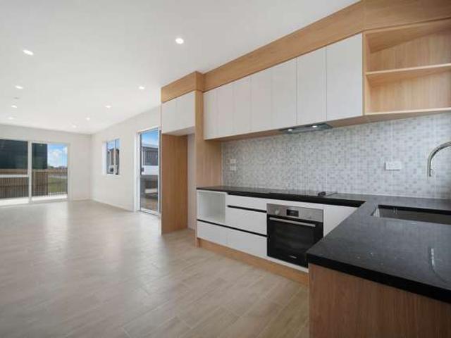 House for sale in Papakura