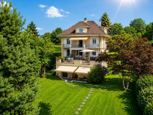 Einfamilienhaus kaufen in La Tour-de-Peilz, Waadt