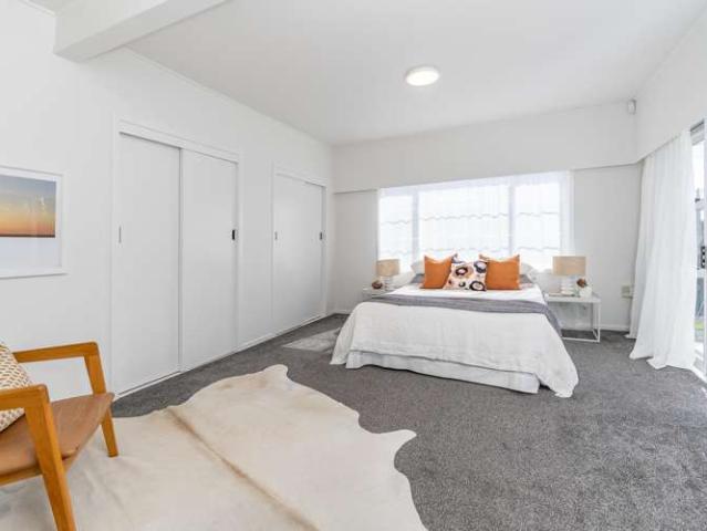 House for sale in Hillsborough