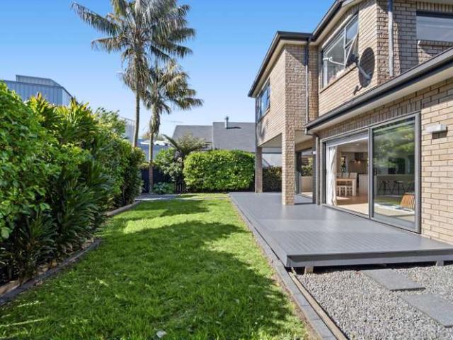 House for sale in Remuera, Ōrākei