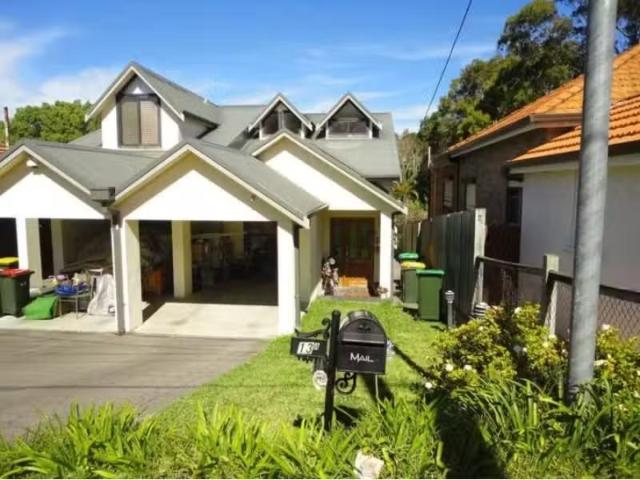 House for rent in Willoughby, New South Wales