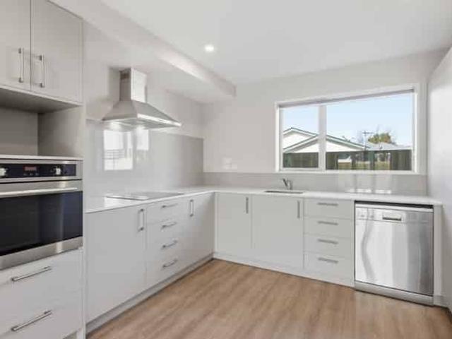 House for rent in Heathcote, Canterbury