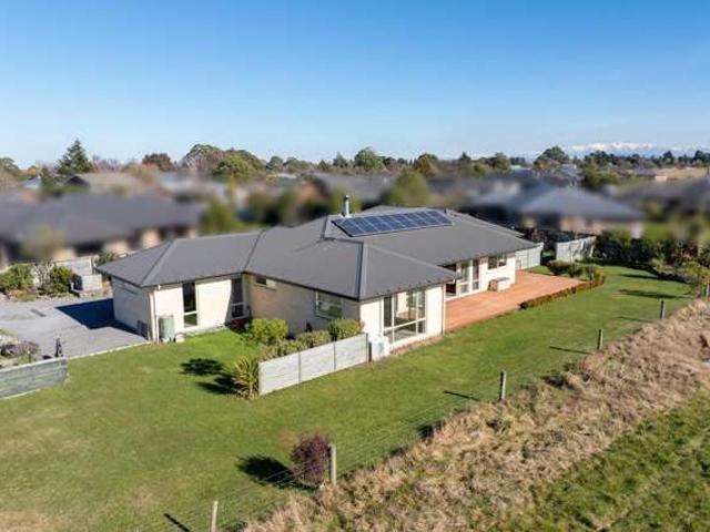 House for sale in Charing Cross, Canterbury