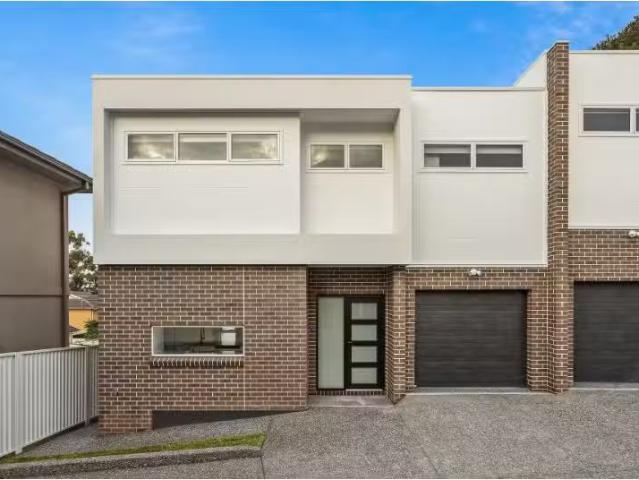 Condo for rent in Wollongong West, New South Wales