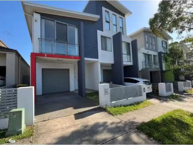 Condo for rent in Wentworthville