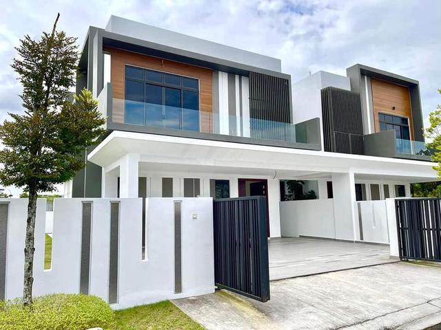 Terraced House for sale in Country Heights Damansara, Kuala Lumpur