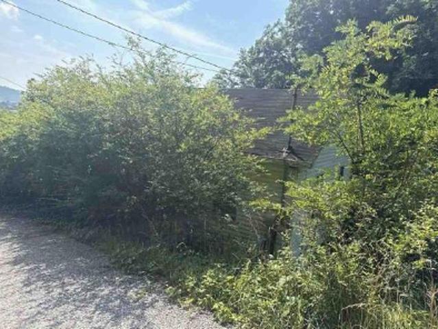 House for sale in Boyd, Kentucky