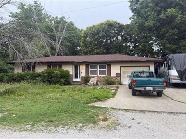 House for sale in Charleston, Illinois