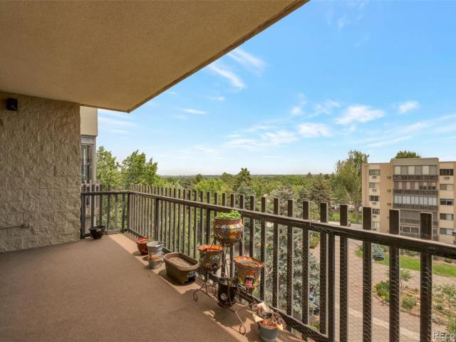 Condo for sale in Arapahoe, Colorado