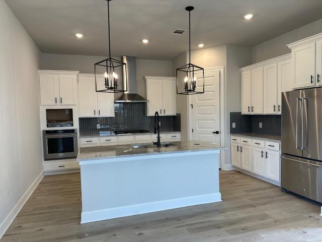 House for sale in Manor