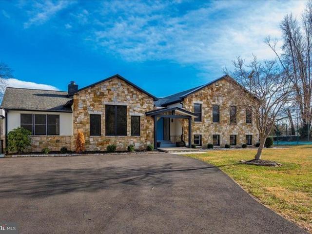 House for sale in Darnestown, Maryland