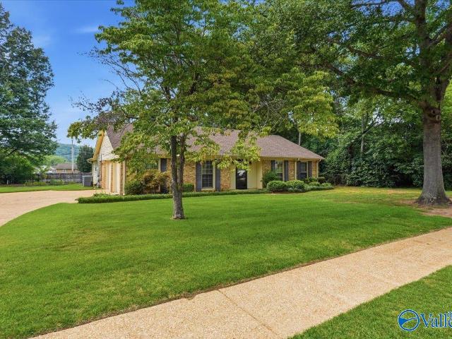 House for sale in Huntsville, Alabama