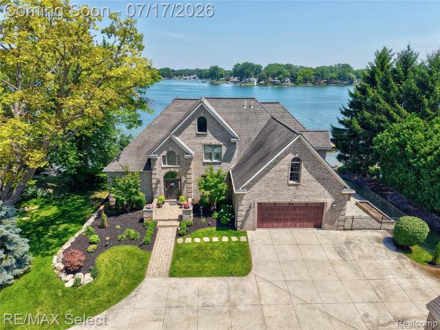 House for sale in Fenton, Michigan