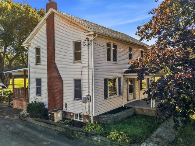 House for sale in Beloit, Mahoning County