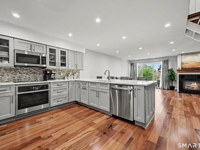 Condo for sale in Cos Cob, Connecticut