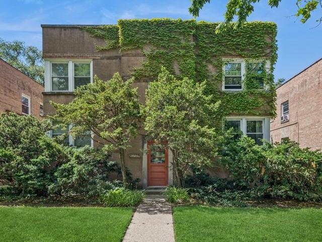 House for sale in Evanston, Illinois
